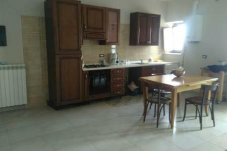 Palazzo Camelot, 19 Via Nazionale Διαμέρισμα San Demetrio ne' Vestini Εξωτερικό φωτογραφία